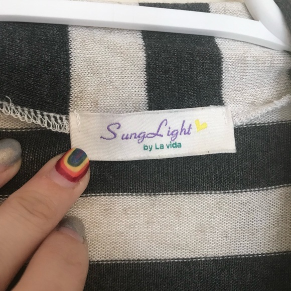 💜3 for $15💜 Sung Light by La Vida Striped Cardigan - Picture 4 of 5